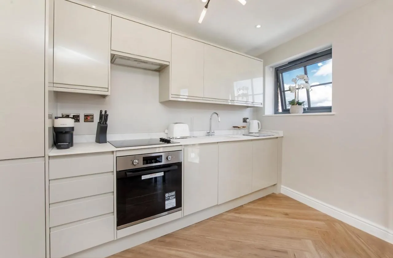 Crescent Court Modern And Luxurious Apartments York 0*,