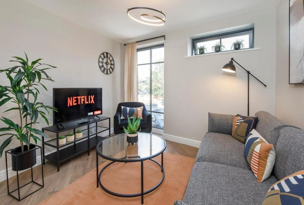 Crescent Court Modern And Luxurious Apartments York