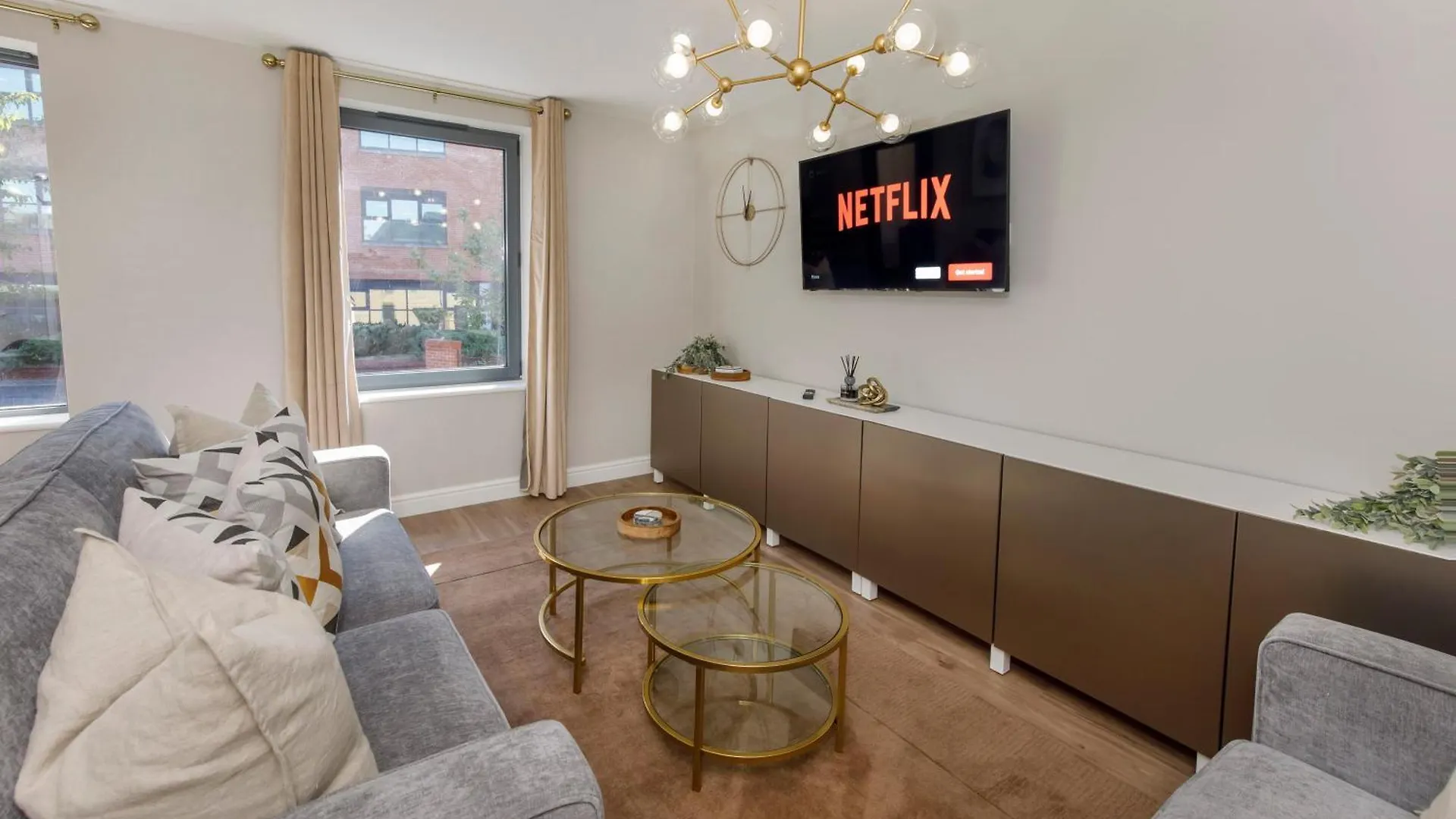 Crescent Court Modern And Luxurious Apartments York