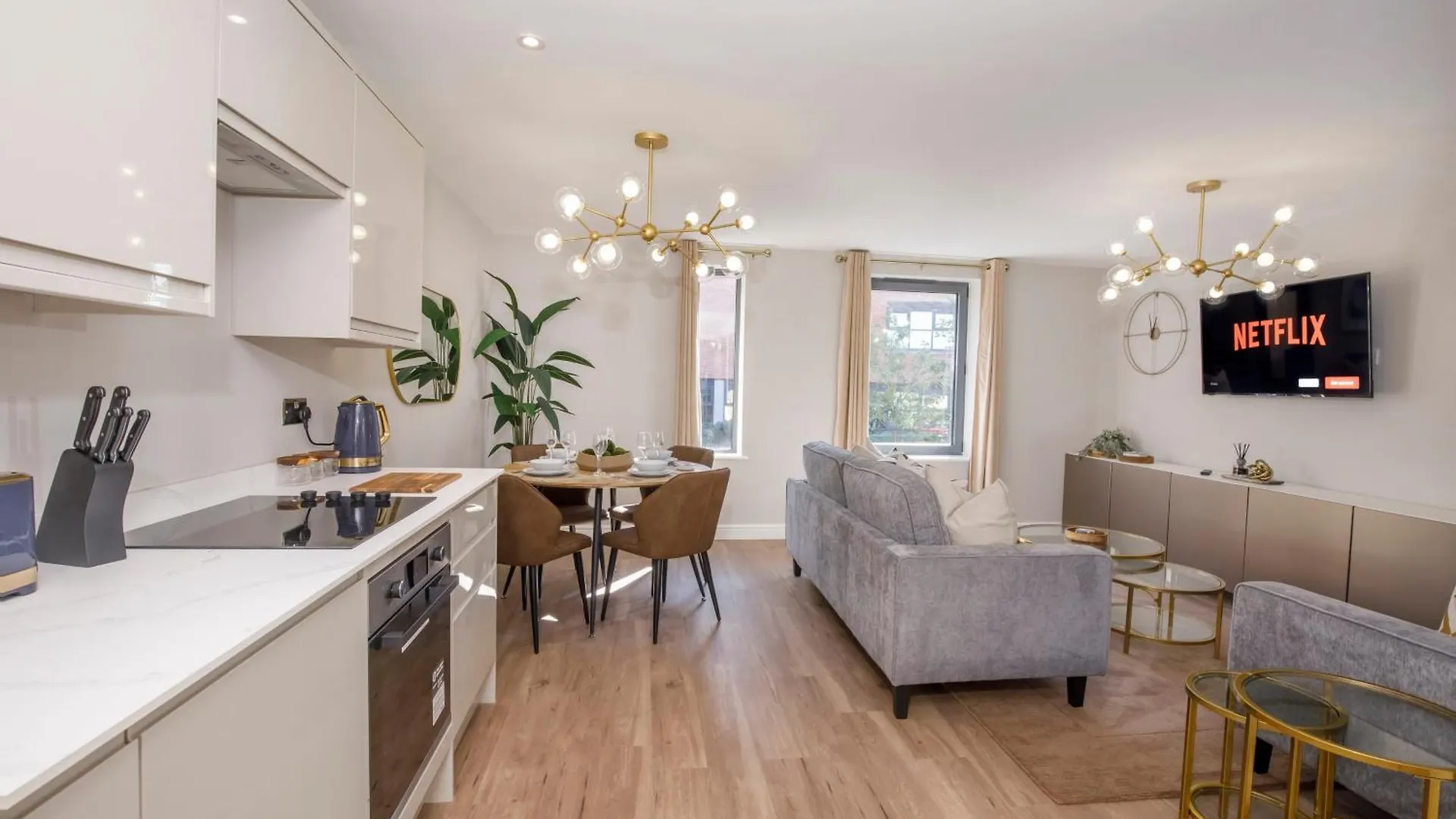 Crescent Court Modern And Luxurious Apartments York location