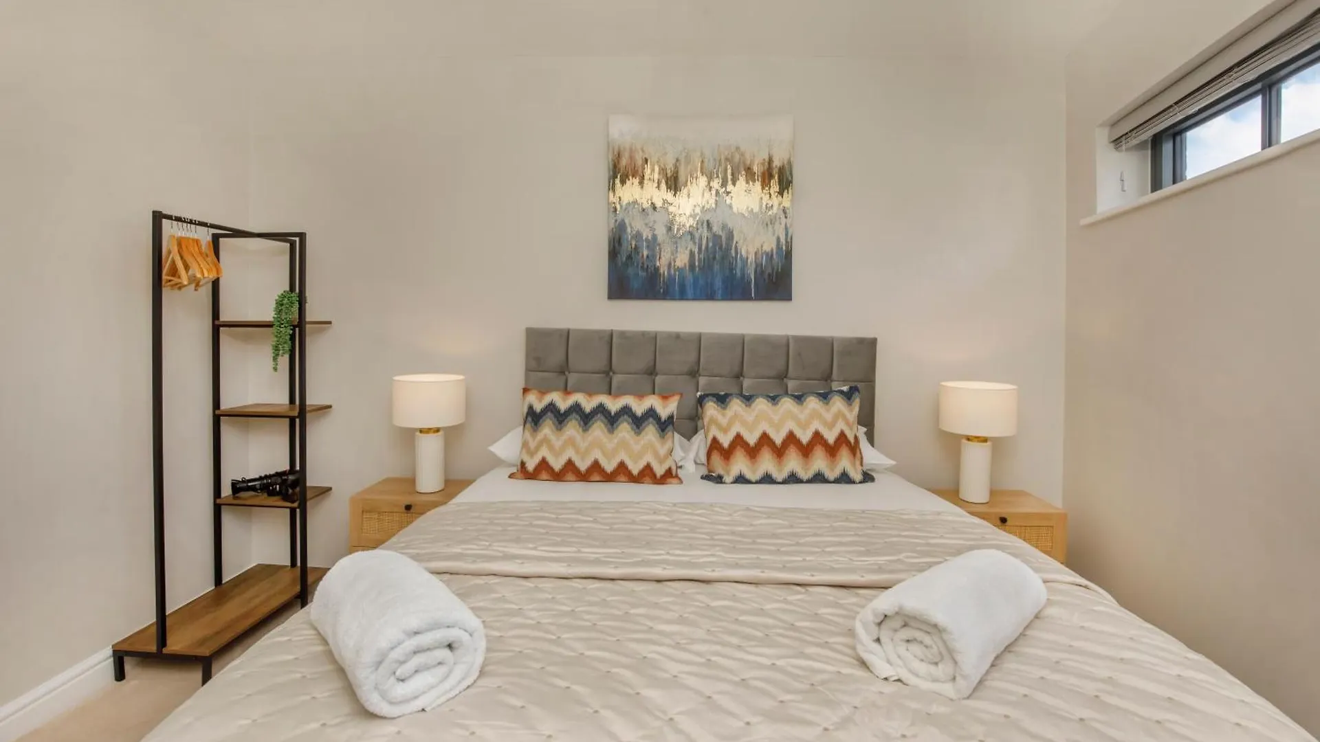 Crescent Court Modern And Luxurious Apartments York